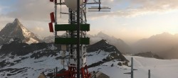 Archiv Foto Webcam Zermatt / Breuil Cervinia: Plateau Rosa 05:00