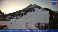 Archiv Foto Webcam Kronplatz: Talstation Furkelpass 06:00