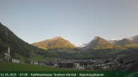 Archiv Foto Webcam Raiffeisenkasse Luttach 06:00
