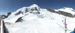 Archived image Webcam Saas-Fee: Mountain Restaurant Mittelallalin 09:00
