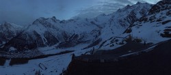 Archiv Foto Webcam Blick vom Hannig auf Saas-Fee 17:00