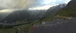 Archiv Foto Webcam Blick vom Hannig auf Saas-Fee 05:00