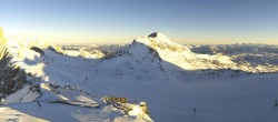 Archiv Foto Webcam Panoramablick Dachstein Gletscher 02:00