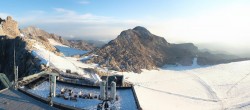 Archiv Foto Webcam Panoramablick Dachstein Gletscher 05:00