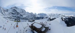 Archiv Foto Webcam Wengen: Bergstation Lauberhorn 13:00