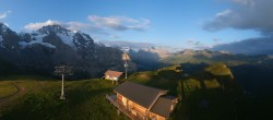 Archiv Foto Webcam Wengen: Bergstation Lauberhorn 05:00