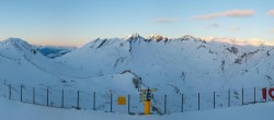 Archiv Foto Webcam La Thuile - Panoramablick 07:00