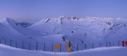 Archiv Foto Webcam La Thuile - Panoramablick 06:00