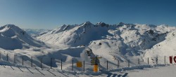 Archiv Foto Webcam La Thuile - Panoramablick 13:00