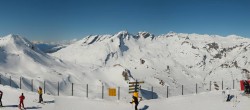 Archiv Foto Webcam La Thuile - Panoramablick 09:00