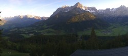 Archived image Webcam Werfenweng: View panoramic restaurant 05:00