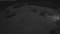 Archiv Foto Webcam Willingen: Auslauf der Mühlenkopfschanze und Zuschauerbereich 04:00