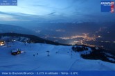 Archived image Webcam View To Brunico 17:00