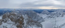 Archiv Foto Webcam Panoramablick Zugspitze 09:00