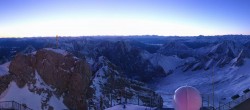 Archiv Foto Webcam Panoramablick Zugspitze 06:00