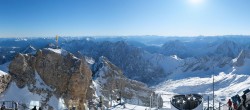 Archiv Foto Webcam Panoramablick Zugspitze 09:00