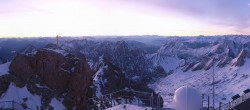 Archiv Foto Webcam Panoramablick Zugspitze 06:00