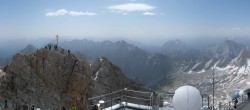 Archiv Foto Webcam Panoramablick Zugspitze 09:00