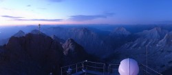 Archiv Foto Webcam Panoramablick Zugspitze 03:00