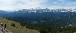Archiv Foto Webcam Garmisch: Panoramablick Wank 09:00