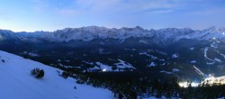 Archiv Foto Webcam Garmisch: Panoramablick Wank 05:00