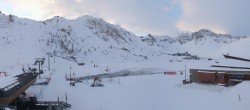 Archived image Webcam Le Lac de Tignes, Tignes 07:00