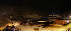 Archived image Webcam Le Lac de Tignes, Tignes 01:00