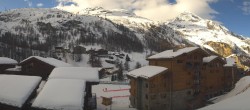 Archived image Webcam Tignes Village 11:00