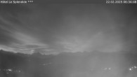 Archiv Foto Webcam Crans Montana: Hotel Le Splendide 05:00