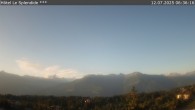 Archiv Foto Webcam Crans Montana: Hotel Le Splendide 05:00