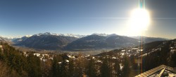 Archiv Foto Webcam Crans Montana: Panoramablick Höhenklinik 13:00