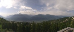 Archiv Foto Webcam Crans Montana: Panoramablick Höhenklinik 09:00