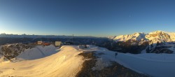 Archiv Foto Webcam Crans Montana: Bergstation Nationale 07:00