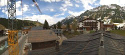 Archiv Foto Webcam Lech am Arlberg: Blick von Sport Strolz 13:00
