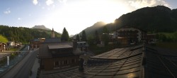 Archiv Foto Webcam Lech am Arlberg: Blick von Sport Strolz 06:00