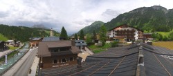 Archiv Foto Webcam Lech am Arlberg: Blick von Sport Strolz 13:00