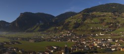 Archived image Webcam View Mayrhofen 09:00