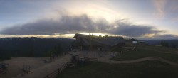 Archiv Foto Webcam Aspen Mountain: Bergrestaurant Sundeck 19:00