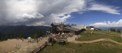 Archiv Foto Webcam Aspen Mountain: Bergrestaurant Sundeck 11:00