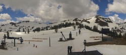 Archived image Webcam Squaw Valley Ski Resort 11:00