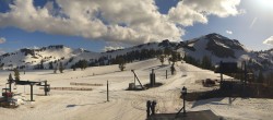Archiv Foto Webcam Palisades Tahoe: Skigebiet 17:00