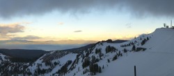 Archiv Foto Webcam Alpine Meadows: Bergstation 13:00