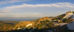 Archiv Foto Webcam Alpine Meadows: Bergstation 18:00