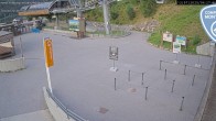Archived image Webcam Plan Praz Base Station 05:00
