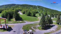 Archiv Foto Webcam Blick auf die Talstation des Mont Sainte Anne 14:00