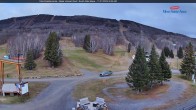 Archiv Foto Webcam Blick auf die Talstation des Mont Sainte Anne 08:00