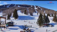 Archiv Foto Webcam Blick auf die Talstation des Mont Sainte Anne 14:00