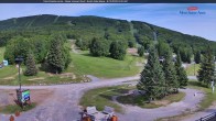 Archiv Foto Webcam Blick auf die Talstation des Mont Sainte Anne 08:00