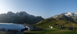 Archiv Foto Webcam Blick von der Tanatzhöhi im Skigebiet Splügen 06:00