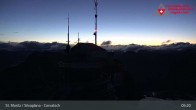Archiv Foto Webcam Corvatsch: Bergstation 04:00